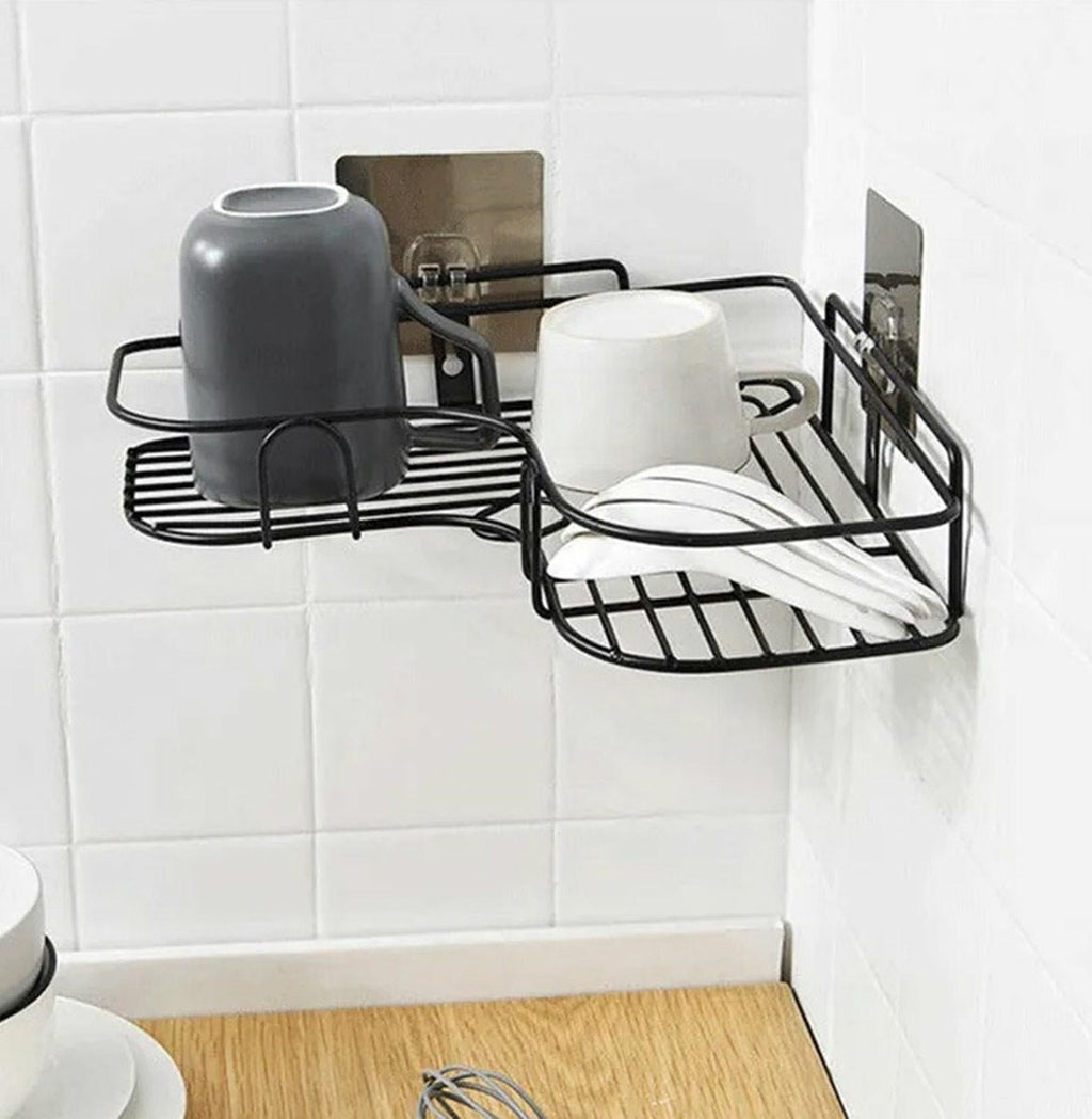 Kampinė vonios lentyna